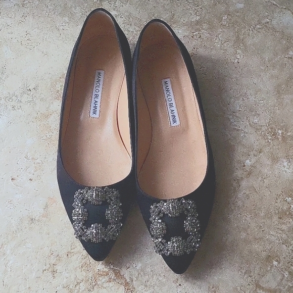 Manolo Blahnik Hangisi flats - Picture 2 of 13